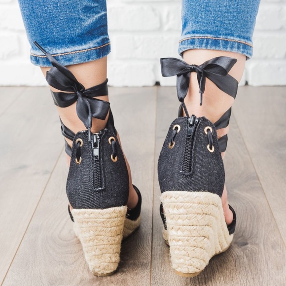 🆕Soho | Black Denim Espadrille Ballet Wedges - Picture 2 of 3